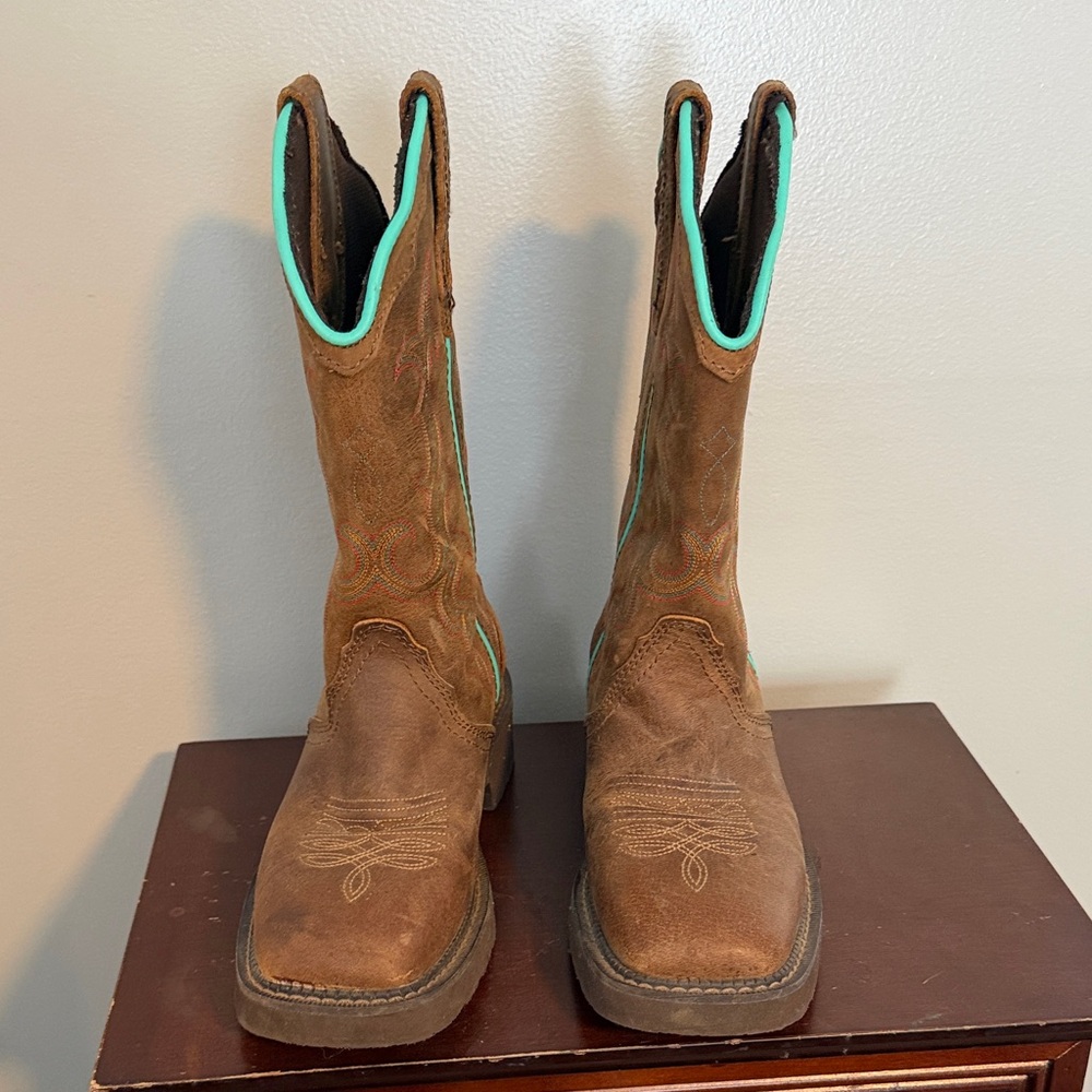Justin Boots Brown Western Work Boots with Turquoise Trim